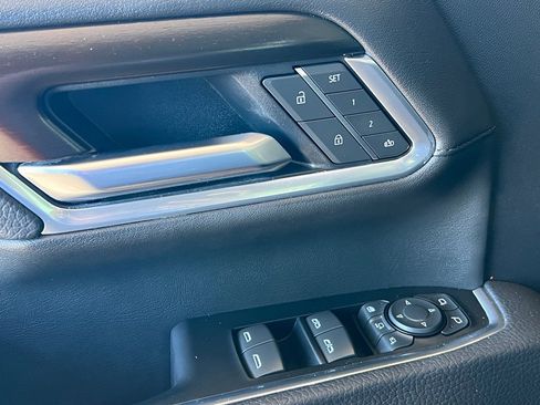 Used 2025 GMC Sierra 2500 Denali w/ Denali Reserve Package image 20