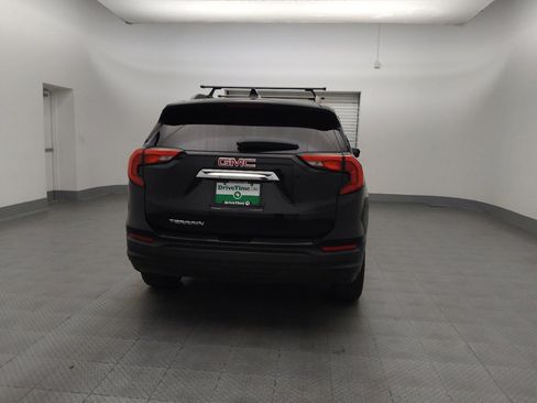 Used 2018 GMC Terrain SLE w/ Driver Convenience Package FWD image 7