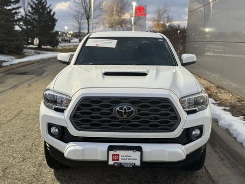 Certified 2023 Toyota Tacoma TRD Sport image 31
