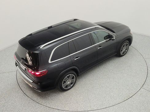 Certified 2026 Mercedes-Benz GLS 450 4MATIC image 26