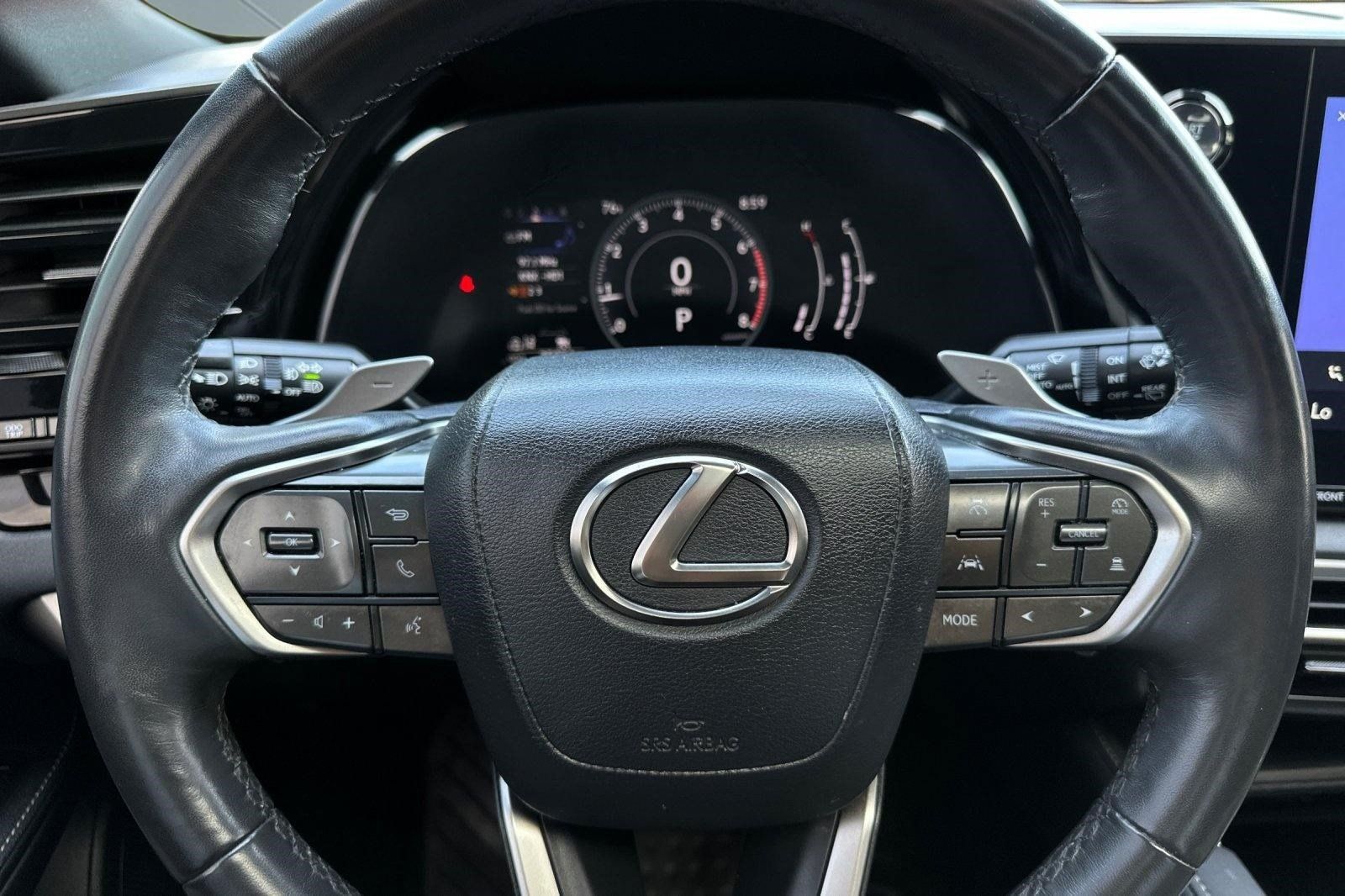 Used 2024 Lexus RX 350 FWD w/ Technology Package image 11