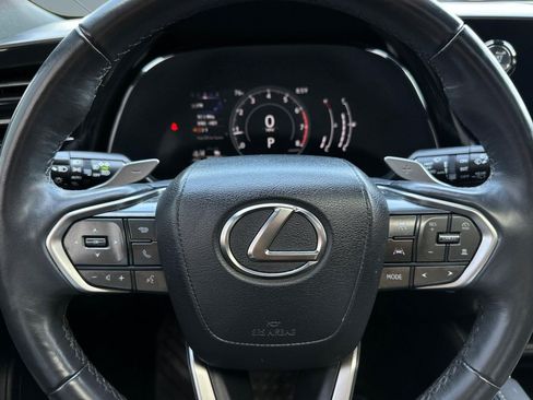 Used 2024 Lexus RX 350 FWD w/ Technology Package image 11