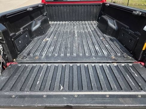 Used 2013 Toyota Tacoma 4x4 Access Cab w/ SR5 Pkg image 28