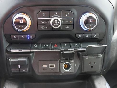 Used 2021 GMC Sierra 1500 AT4 image 23