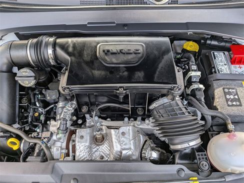 Certified 2024 Jeep Compass Limited w/ Sun and Sound Group image 26