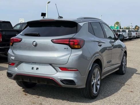 Used 2023 Buick Encore GX Select w/ Sport Touring Package FWD image 5