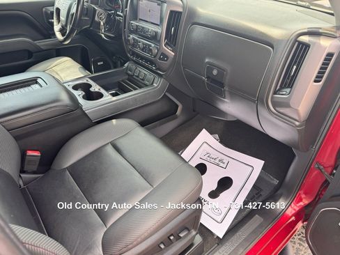 Used 2018 GMC Sierra 1500 SLT AWD/4WD image 22