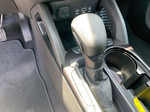 Certified 2023 Chevrolet TrailBlazer LT w/ Convenience Package AWD/4WD image 15