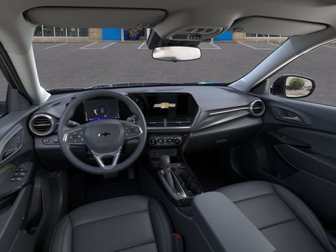 New 2026 Chevrolet Trax ACTIV FWD image 15
