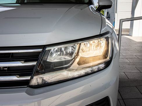 Used 2018 Volkswagen Tiguan S AWD/4WD image 6