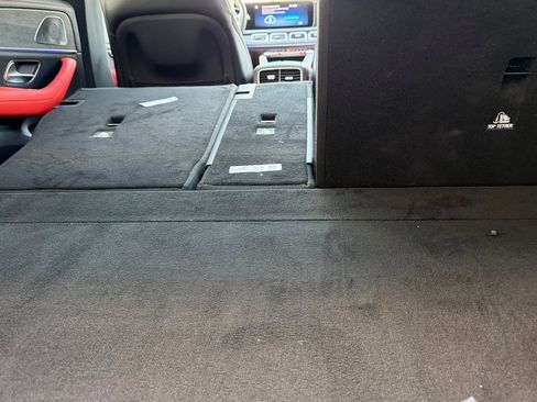 New 2026 Mercedes-Benz GLE 53 AMG 4MATIC image 13