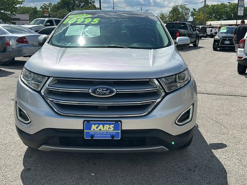 Used 2017 Ford Edge Titanium w/ Equipment Group 301A image 3
