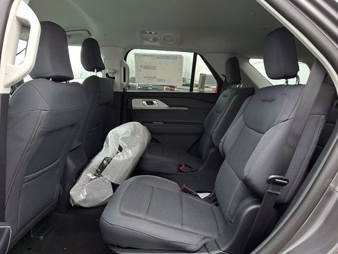 New 2026 Ford Explorer Active image 6