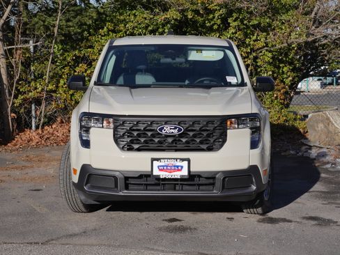 New 2025 Ford Maverick XLT w/ Equipment Group 301A image 30