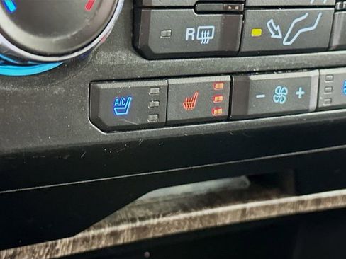 Used 2017 Ford F250 Lariat w/ Chrome Package image 20