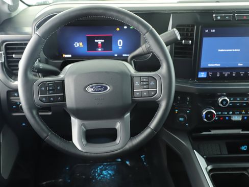 Used 2024 Ford F250 Lariat AWD/4WD image 16