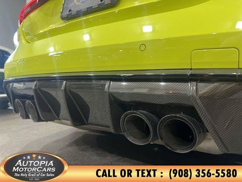 Used 2023 BMW M4 xDrive Competition w/ M Carbon Exterior Package AWD/4WD image 47