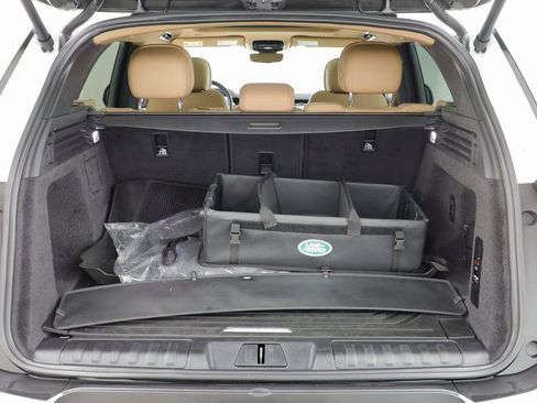 Used 2024 Land Rover Range Rover Sport SE image 17