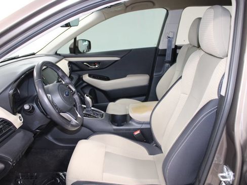 Used 2021 Subaru Outback Premium AWD/4WD image 19