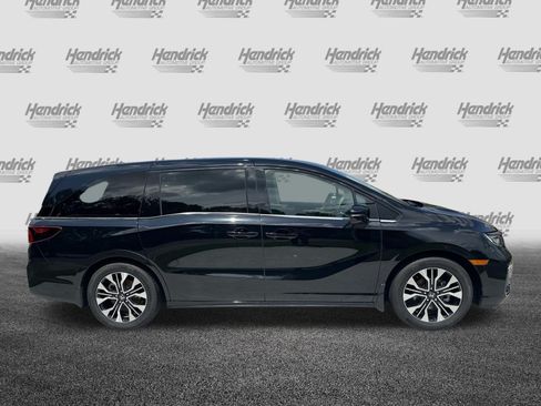 Used 2025 Honda Odyssey Elite image 11
