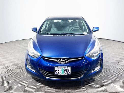 Used 2016 Hyundai Elantra SE FWD image 2