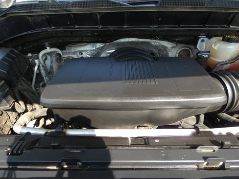 Used 2021 Chevrolet Silverado 1500 W/T w/ WT Value Package image 18