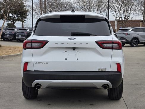 Used 2024 Ford Escape Active image 13