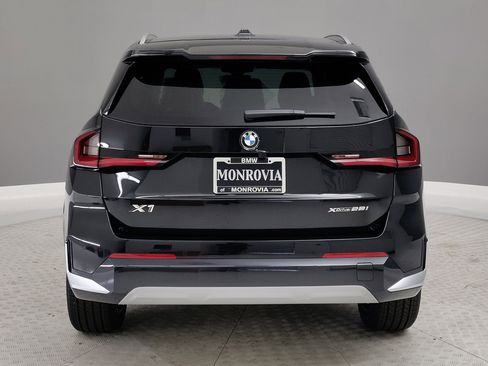 Used 2026 BMW X1 xDrive28i w/ Convenience Package AWD/4WD image 7