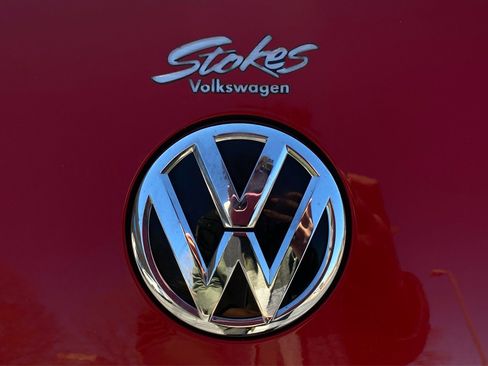 Used 2013 Volkswagen Beetle 2.5 image 46