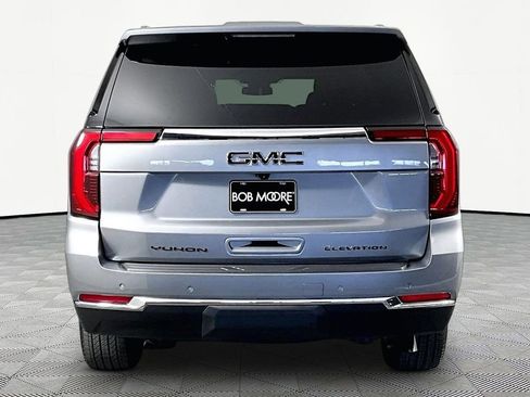 Certified 2025 GMC Yukon Elevation w/ LPO, Yukon Black Package AWD/4WD image 5