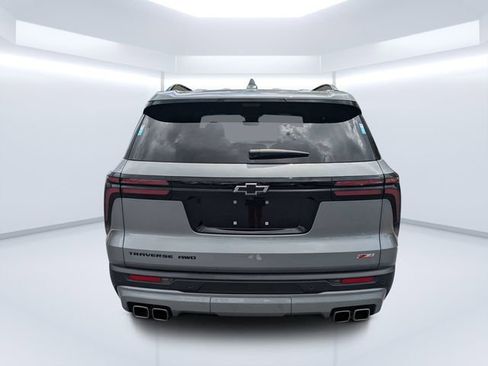 Used 2024 Chevrolet Traverse Z71 w/ Enhanced Driving Package AWD/4WD image 4