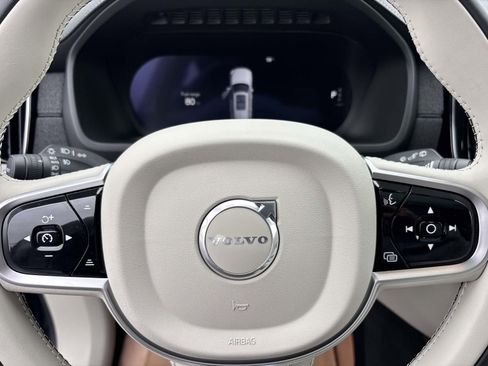 New 2026 Volvo XC90 B6 Ultra w/ Protection Package Premier AWD/4WD image 17