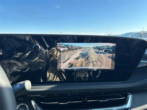 New 2026 Buick Envista Sport Touring image 22