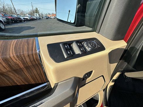 Used 2017 Ford F150 Lariat image 20