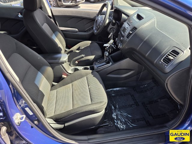 Used 2017 Kia Forte LX FWD image 14