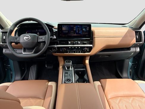 New 2026 Nissan Pathfinder Platinum AWD/4WD image 3