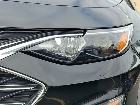 Used 2025 Chevrolet Malibu LT FWD image 10