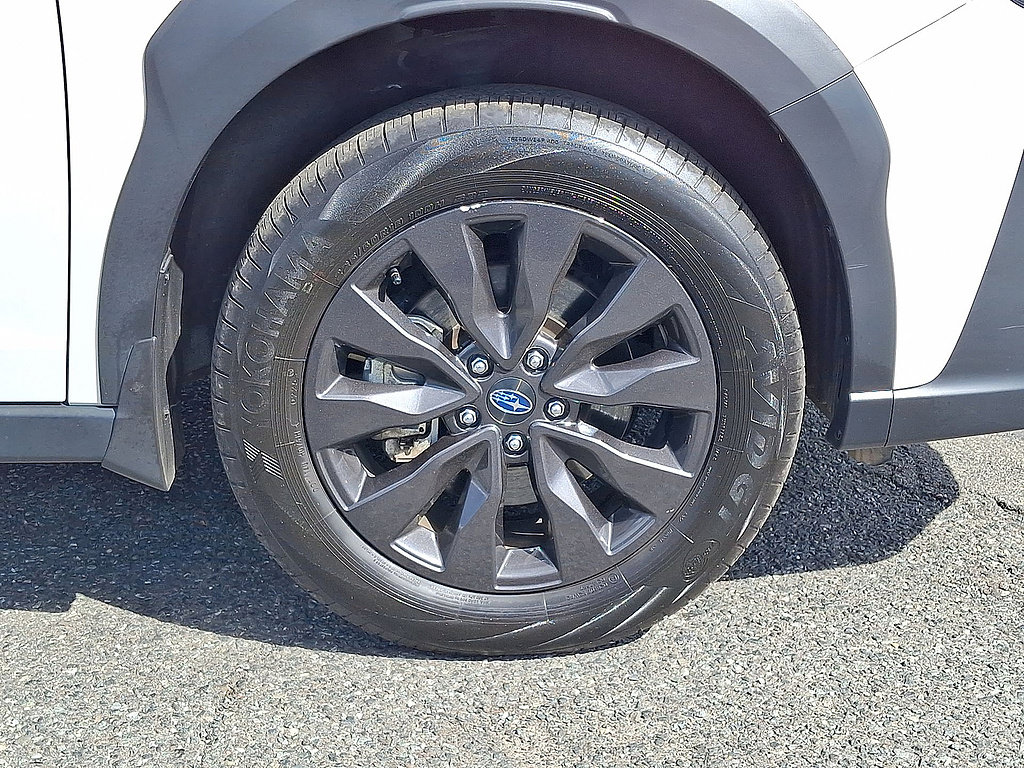Used 2025 Subaru Outback Onyx Edition AWD/4WD image 33