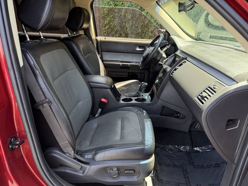 Used 2014 Ford Flex SEL w/ Equipment Group 202A FWD image 13