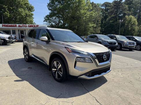 Used 2021 Nissan Rogue Platinum AWD/4WD image 1