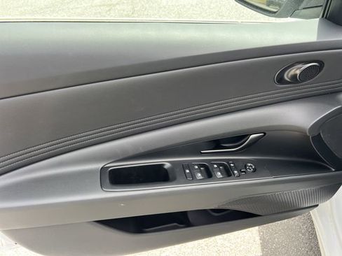 New 2026 Hyundai Elantra SEL Sport image 10