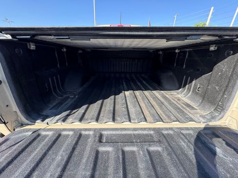 Used 2021 Chevrolet Colorado ZR2 AWD/4WD image 19