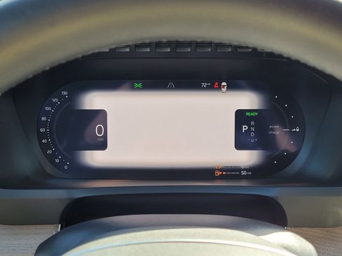 Certified 2025 Volvo XC90 T8 Plus image 15