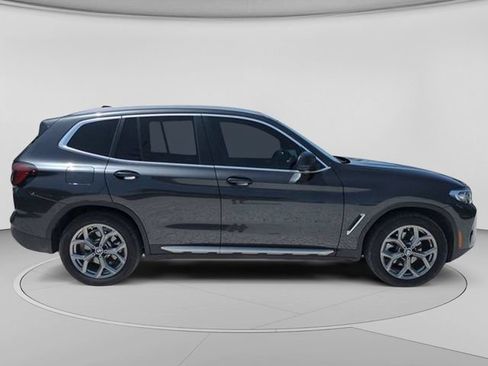 Used 2024 BMW X3 sDrive30i w/ Convenience Package RWD image 2