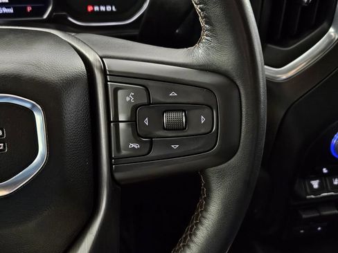 Used 2021 GMC Sierra 2500 AT4 w/ AT4 Premium Plus Package AWD/4WD image 18