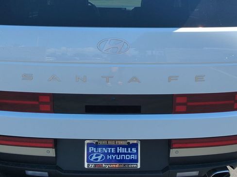 New 2026 Hyundai Santa Fe Limited FWD image 10