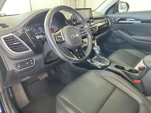 Used 2021 Kia Seltos EX AWD/4WD image 13