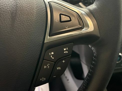 Used 2023 Ford Edge SEL w/ Convenience Package AWD/4WD image 17