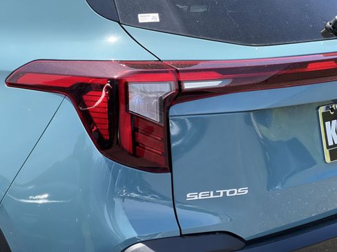 New 2026 Kia Seltos EX w/ EX Sunroof Package AWD/4WD image 14