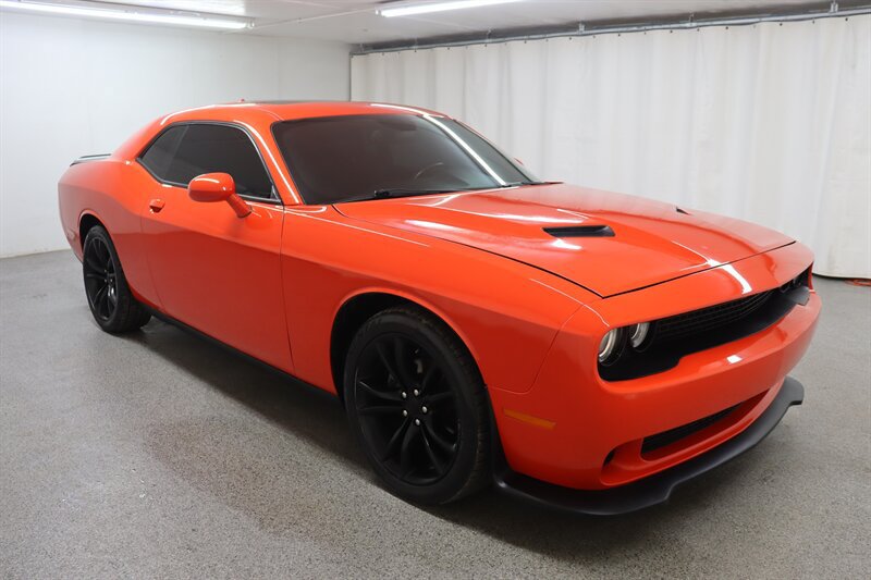 Used 2016 Dodge Challenger SXT w/ Blacktop Package RWD image 1